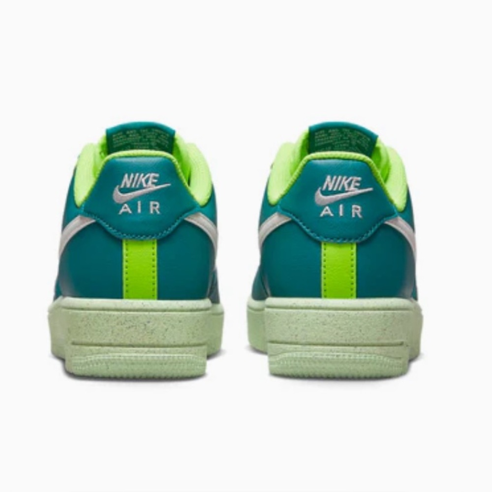 Nike Air Sneakers in Teal and Lime